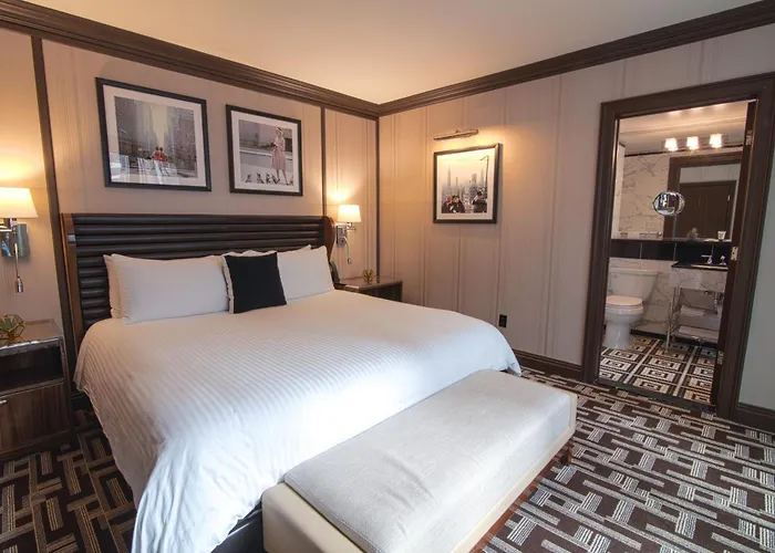 Hotel Iroquois New York Times Square
